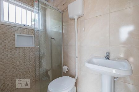 Banheiro da Suíte de kitnet/studio para alugar com 1 quarto, 30m² em Vila Jardim, Porto Alegre