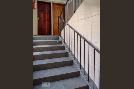 Apartamento à venda com 48m², 2 quartos e 1 vagaÁrea Comum - Escada Entrada