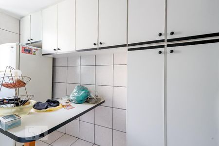 Apartamento à venda com 48m², 2 quartos e 1 vagaCozinha