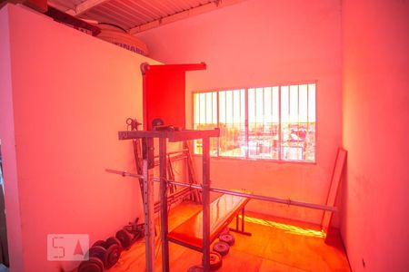 Casa à venda com 173m², 2 quartos e 2 vagas Casa à venda com 173m², 2 quartos e 2 vagasSalão