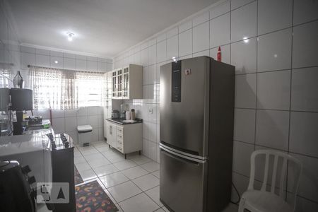 Casa à venda com 173m², 2 quartos e 2 vagas Casa à venda com 173m², 2 quartos e 2 vagasCozinha
