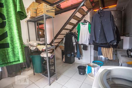 Casa à venda com 173m², 2 quartos e 2 vagas Casa à venda com 173m², 2 quartos e 2 vagasÁrea de serviço