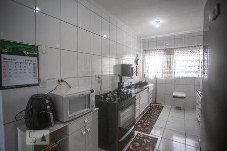 Casa à venda com 173m², 2 quartos e 2 vagas Casa à venda com 173m², 2 quartos e 2 vagasCozinha