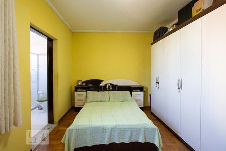 Suíte de casa à venda com 3 quartos, 314m² em Vila Campesina, Osasco