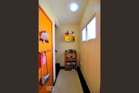 Apartamento à venda com 100m², 2 quartos e 2 vagasCorredor