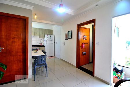 Sala de apartamento à venda com 2 quartos, 100m² em Vila São Pedro, Santo André