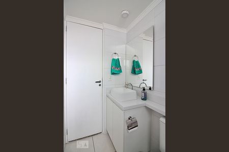 Apartamento à venda com 53m², 2 quartos e 2 vagasBanheiro Social