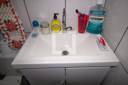 Casa à venda com 234m², 4 quartos e 2 vagasBanheiro 2