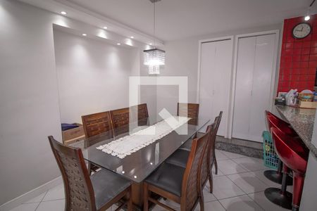 Casa à venda com 234m², 4 quartos e 2 vagasCopa