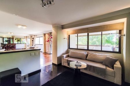 Sala de TV de apartamento à venda com 4 quartos, 380m² em Vila Suzana, São Paulo