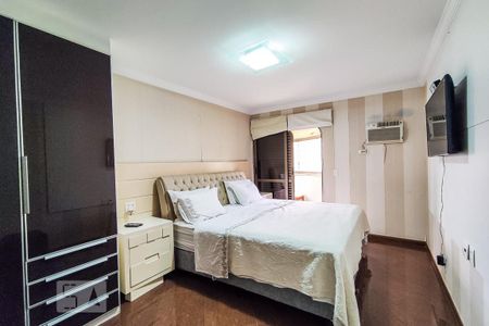Apartamento à venda com 380m², 4 quartos e 4 vagas Apartamento à venda com 380m², 4 quartos e 4 vagasSuíte Master