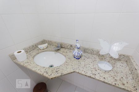 Apartamento à venda com 127m², 3 quartos e 2 vagas Apartamento à venda com 127m², 3 quartos e 2 vagasBanheiro Social 1