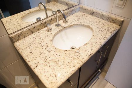 Apartamento para alugar com 50m², 1 quarto e 1 vagaBanheiro - Torneira