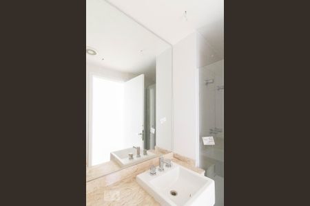 Apartamento à venda com 114m², 2 quartos e 1 vagaBanheiro