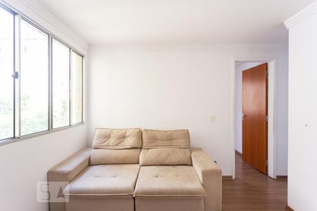 Sala de apartamento para alugar com 2 quartos, 50m² em Conceição, Osasco