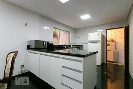 Casa à venda com 200m², 3 quartos e 4 vagasCozinha