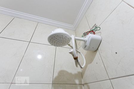 Casa à venda com 200m², 3 quartos e 4 vagasBanheiro da Suíte 2