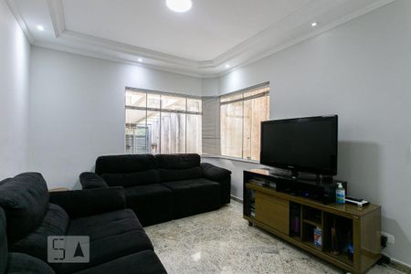 Sala de casa à venda com 3 quartos, 200m² em Vila Mafra, São Paulo