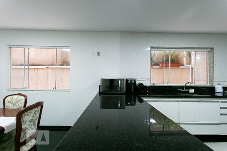 Casa à venda com 200m², 3 quartos e 4 vagasCozinha