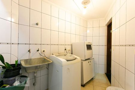 Casa à venda com 200m², 3 quartos e 4 vagasÁrea de Serviço