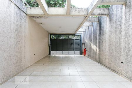 Casa à venda com 200m², 3 quartos e 4 vagasGaragem