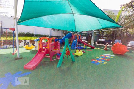 Apartamento à venda com 48m², 2 quartos e 1 vaga Apartamento à venda com 48m², 2 quartos e 1 vagaPlayground