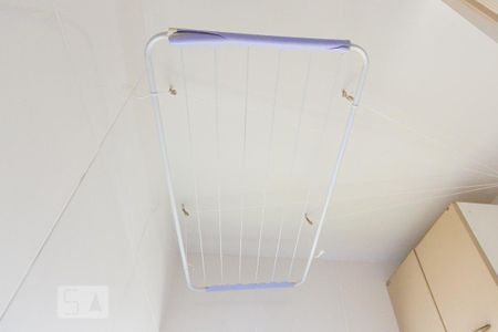 Apartamento à venda com 48m², 2 quartos e 1 vaga Apartamento à venda com 48m², 2 quartos e 1 vagaCozinha e Área de Serviço