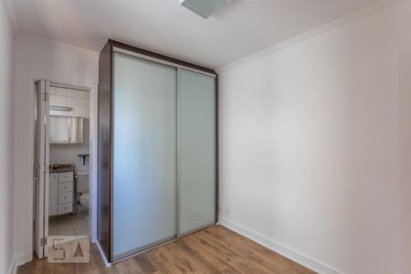 Suíte de apartamento para alugar com 2 quartos, 64m² em Vila Pompéia, São Paulo