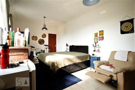 Casa à venda com 200m², 4 quartos e 5 vagasQuarto 2