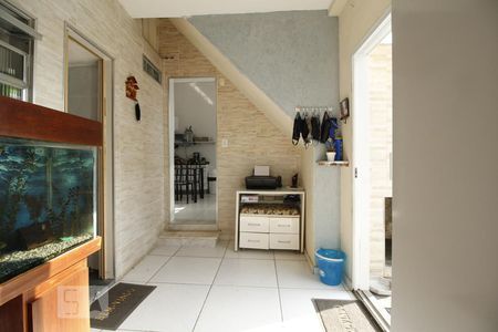 Casa à venda com 200m², 4 quartos e 5 vagasCômodo de Transição