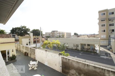 Casa à venda com 200m², 4 quartos e 5 vagasVista da Área de Serviço e Terraço