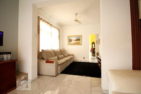 Sala 1 de casa à venda com 4 quartos, 200m² em Encantado, Rio de Janeiro