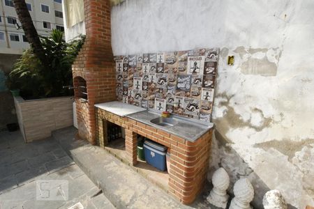 Casa à venda com 200m², 4 quartos e 5 vagasChurrasqueira