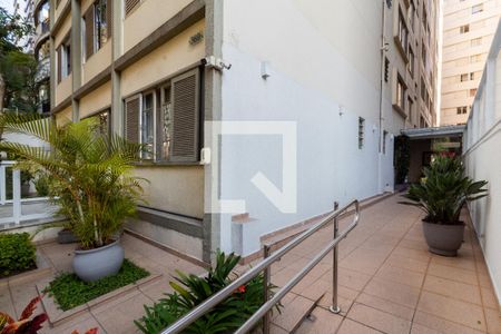 Apartamento à venda com 87m², 2 quartos e 1 vaga Apartamento à venda com 87m², 2 quartos e 1 vagaEntrada