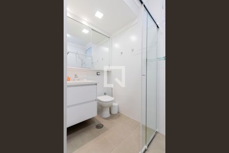 Apartamento à venda com 87m², 2 quartos e 1 vaga Apartamento à venda com 87m², 2 quartos e 1 vagaBanheiro social