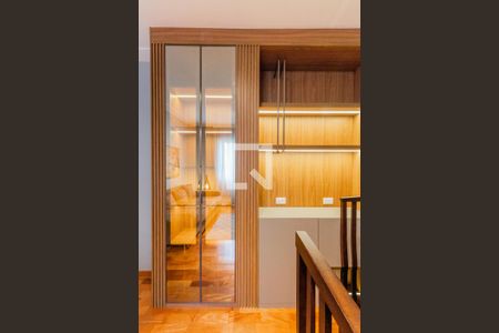Sala -armário/cristaleira de apartamento à venda com 2 quartos, 87m² em Jardim Paulista, São Paulo