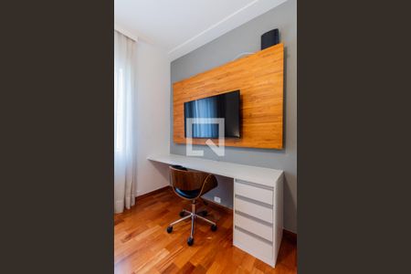 Quarto de apartamento à venda com 2 quartos, 87m² em Jardim Paulista, São Paulo