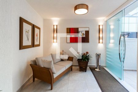 Apartamento à venda com 87m², 2 quartos e 1 vaga Apartamento à venda com 87m², 2 quartos e 1 vagaHall
