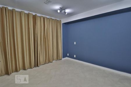 Sala/Quarto de kitnet/studio para alugar com 1 quarto, 26m² em Pinheiros, São Paulo