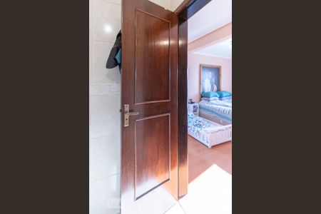 Casa de condomínio à venda com 174m², 3 quartos e 2 vagasBanheiro da Suíte