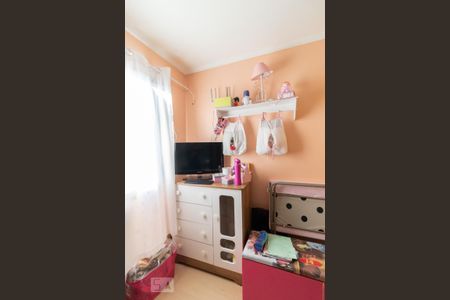 Casa de condomínio à venda com 174m², 3 quartos e 2 vagasQuarto 2