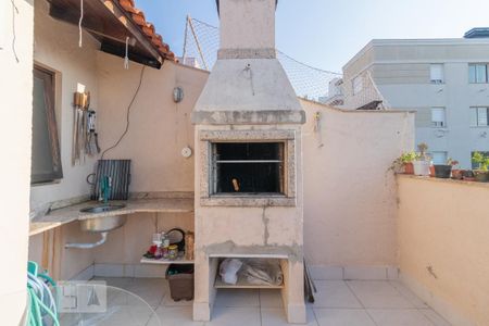 Casa de condomínio à venda com 174m², 3 quartos e 2 vagasTerraço