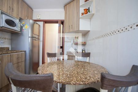 Apartamento à venda com 169m², 3 quartos e 2 vagasCozinha