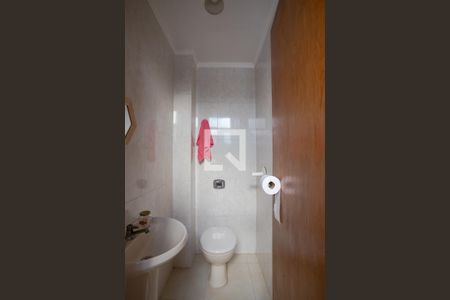 Apartamento à venda com 169m², 3 quartos e 2 vagasBanheiro de Serviço