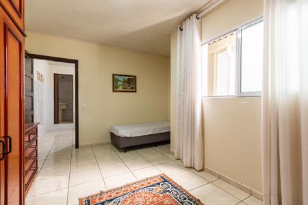 Quarto de apartamento para alugar com 1 quarto, 30m² em Jardim Maria Rosa, Taboão da Serra