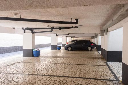 Studio para alugar com 25m², 1 quarto e 1 vaga Studio para alugar com 25m², 1 quarto e 1 vagaGaragem