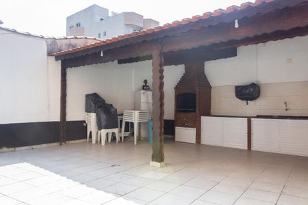 Studio para alugar com 25m², 1 quarto e 1 vaga Studio para alugar com 25m², 1 quarto e 1 vagaÁrea comum - Churrasqueira