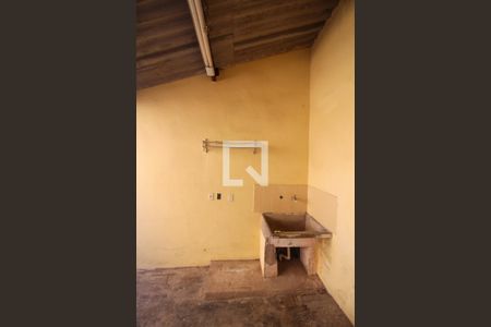 Casa à venda com 175m², 2 quartos e 1 vagaLavanderia