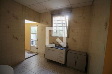 Casa à venda com 175m², 2 quartos e 1 vagaCozinha