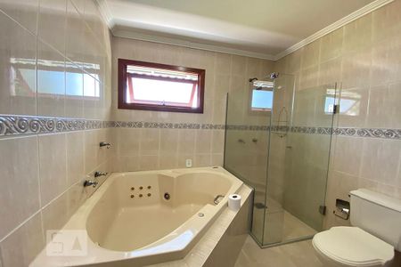 Casa à venda com 450m², 4 quartos e 3 vagasBanheiro da Suíte 